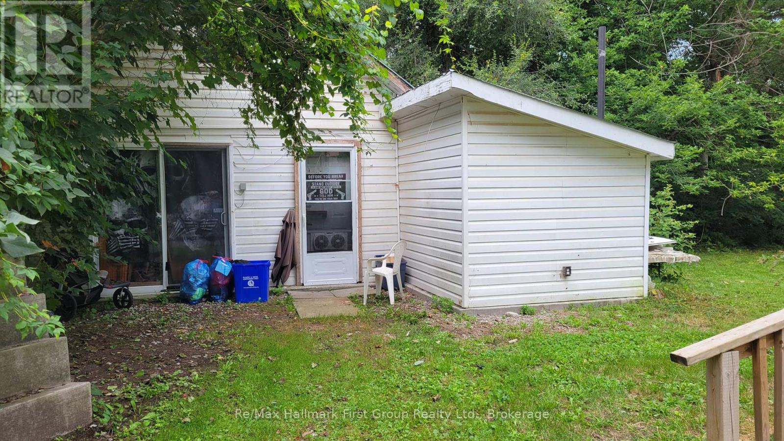 312 COLBORNE STREET - 8