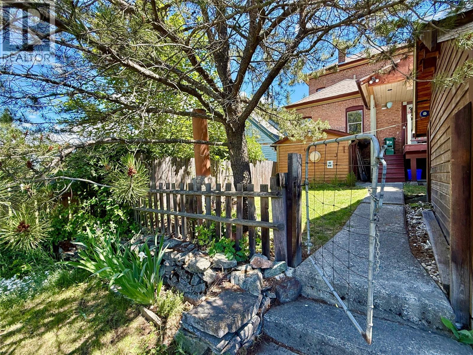 267 LONG LAKE Avenue - Image 52