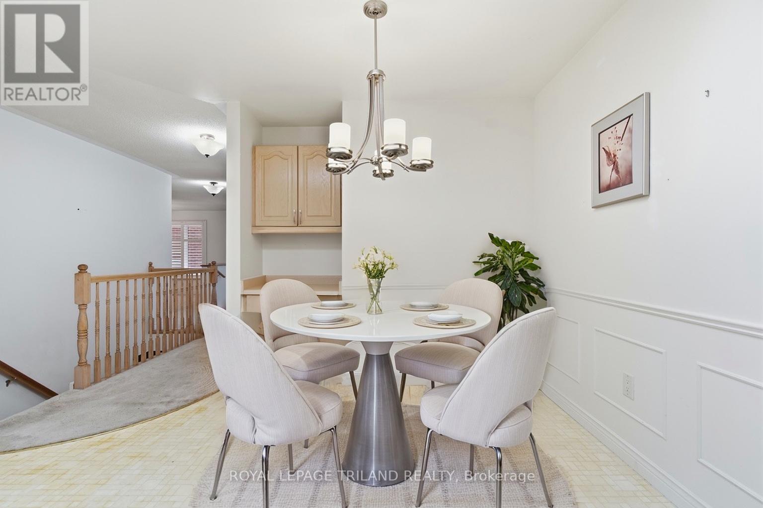#8 60 ROSECLIFFE CRESCENT - Image 14