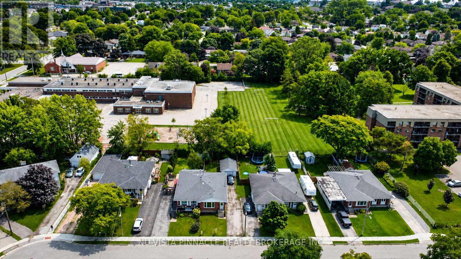 15 GREGORY PLACE - Image 35