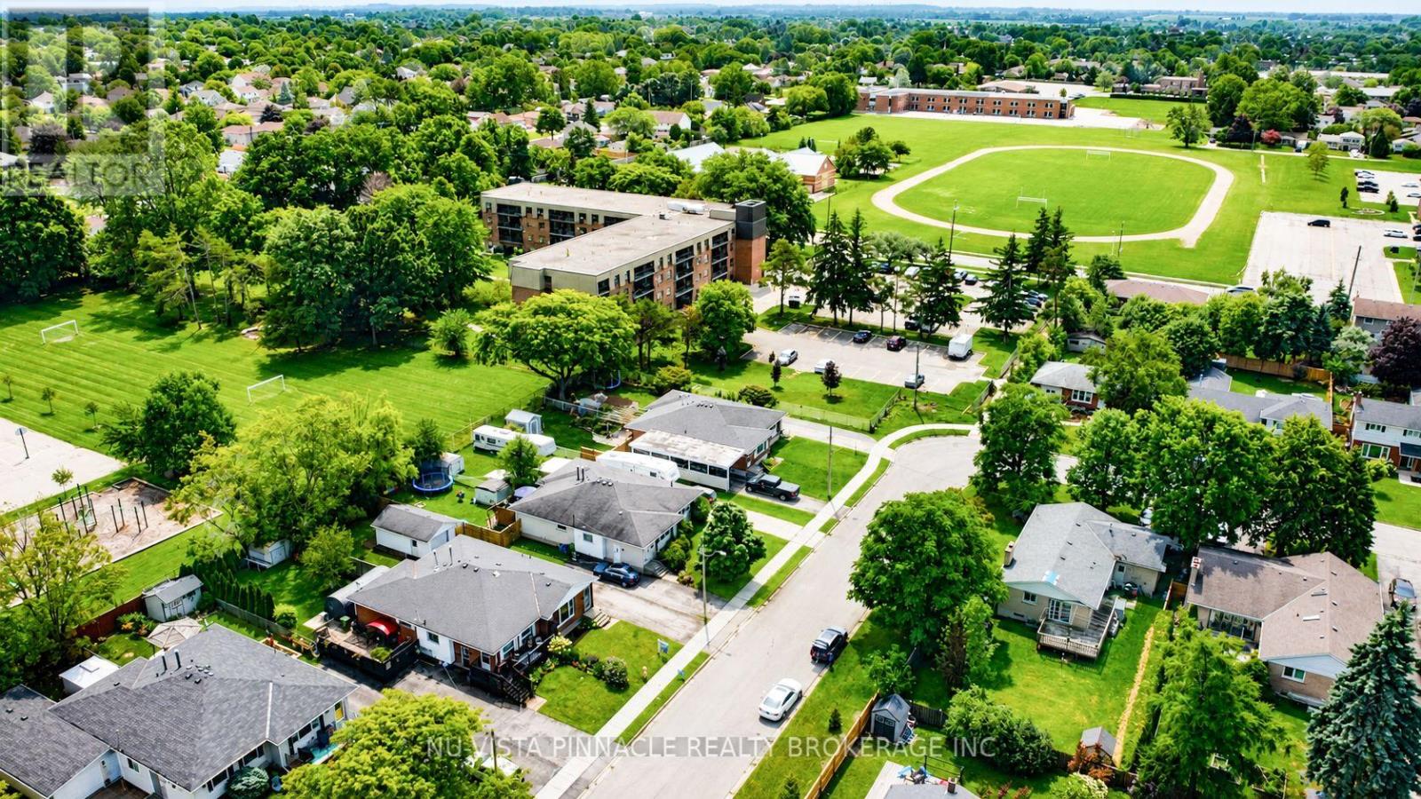 15 GREGORY PLACE - Image 36
