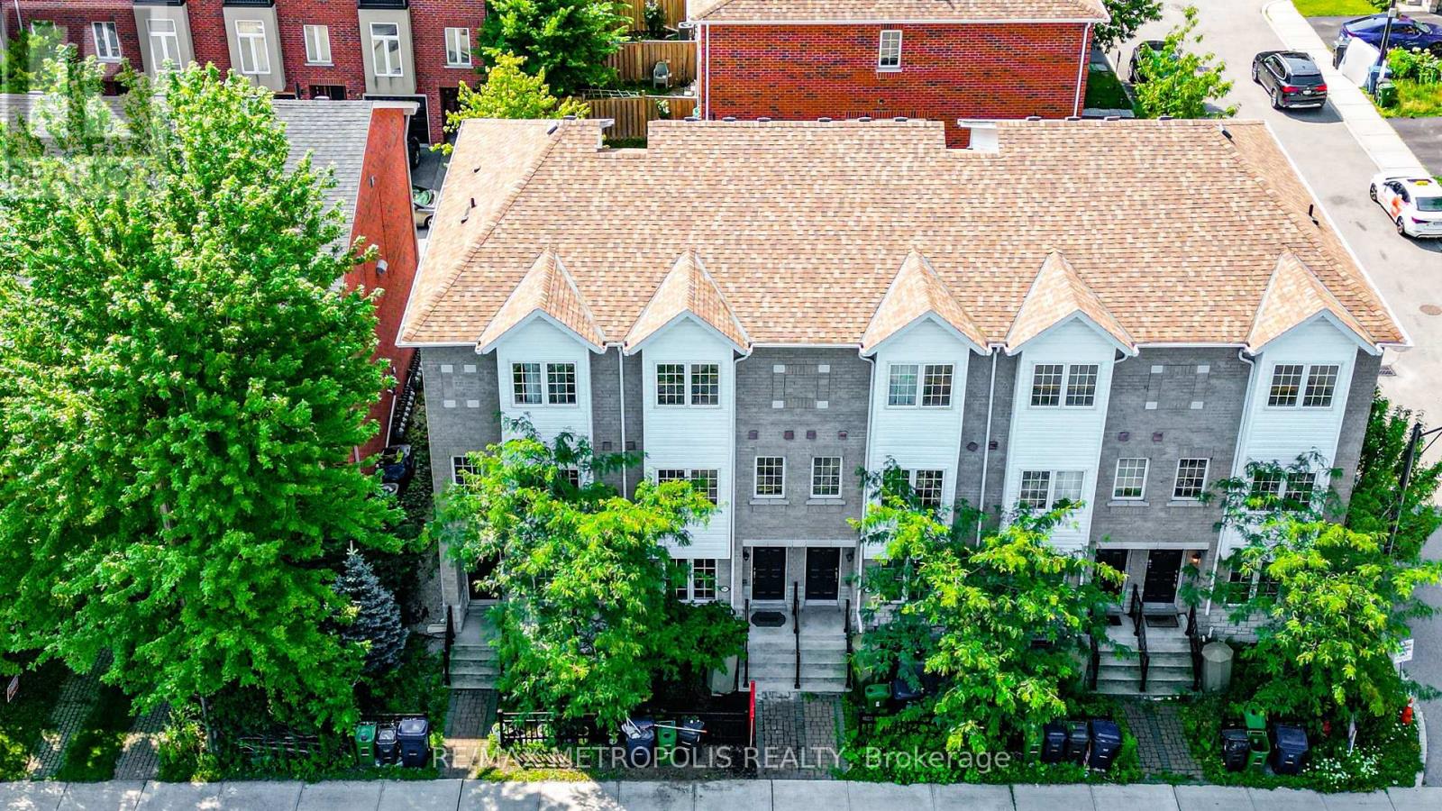 3767B ST CLAIRE AVENUE E - 5