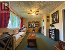 6 Youngs Lane thumbnail 25