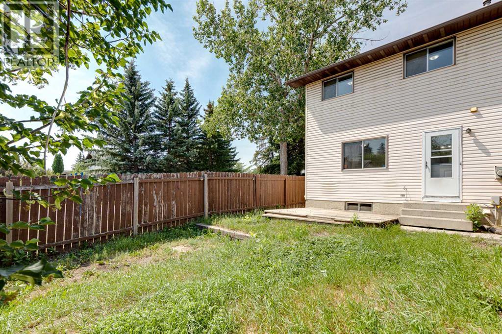 264 Templeview Way NE - 30