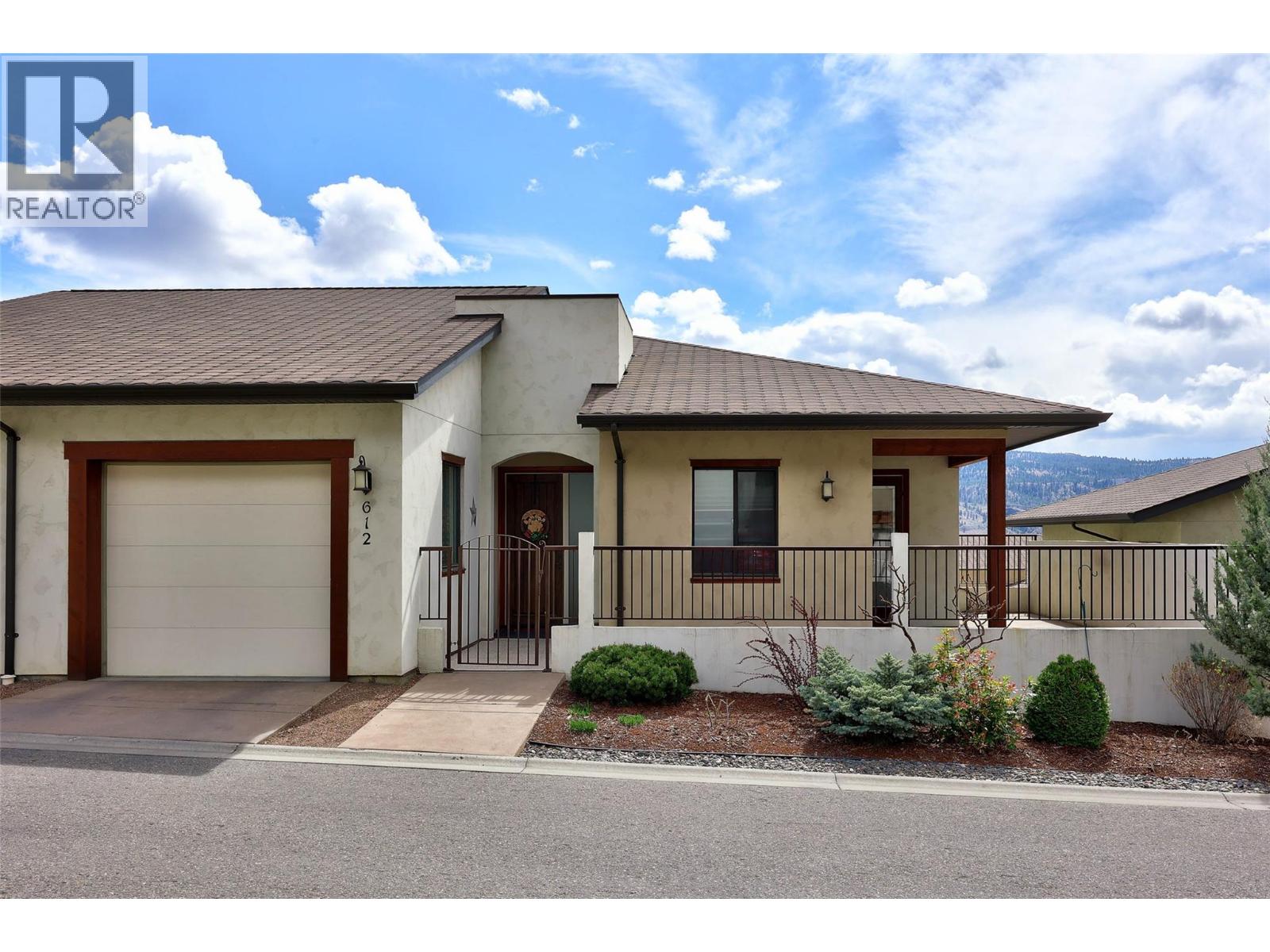 612 BELMONTE Court, Kamloops — photo 2
