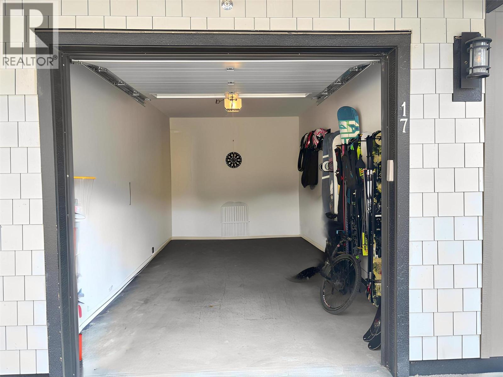 single car garage