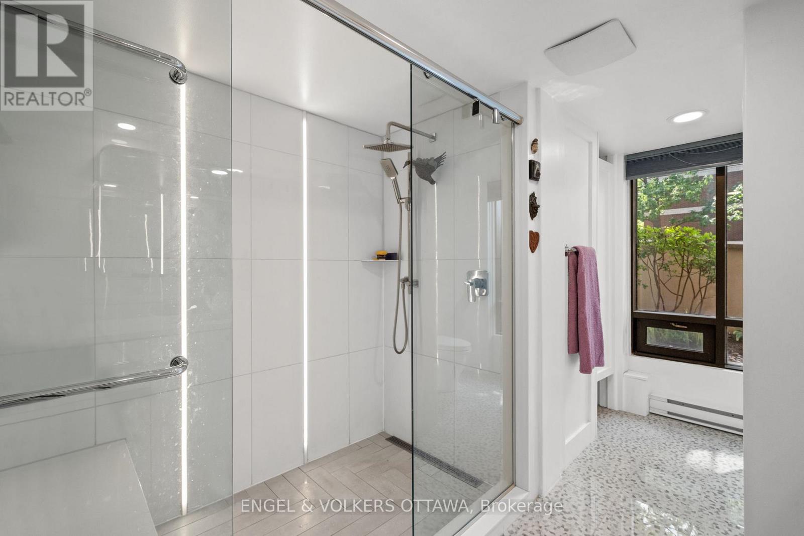 #103 111 ECHO DRIVE - 24