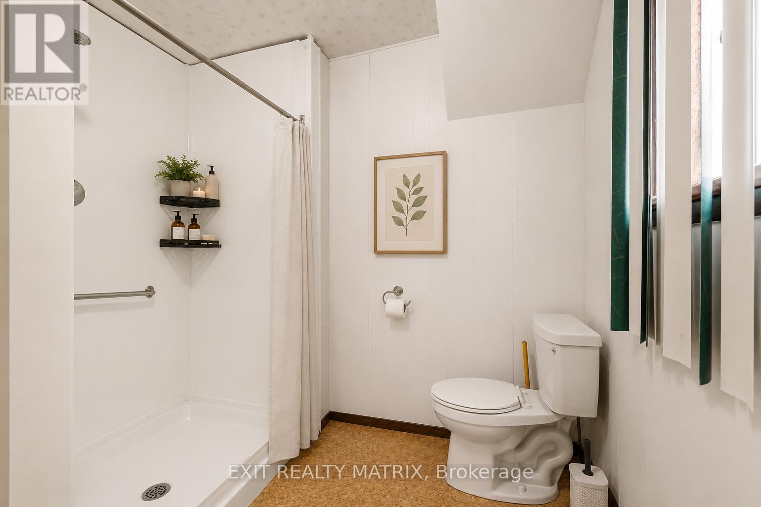 91 LAURIER STREET - 12