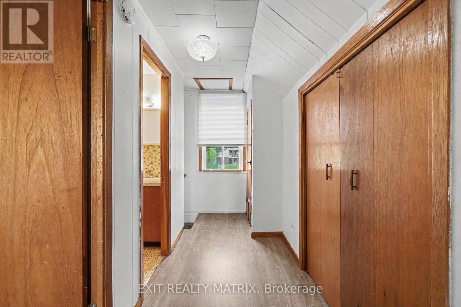 91 LAURIER STREET - 17
