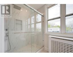 2 - 7725 Yonge Street, Markham, ON L3T2C4 Photo 13