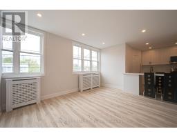 2 - 7725 Yonge Street, Markham, ON L3T2C4 Photo 19