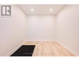 2 - 7725 Yonge Street, Markham, ON L3T2C4 Photo 23
