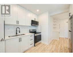 2 - 7725 Yonge Street, Markham, ON L3T2C4 Photo 9