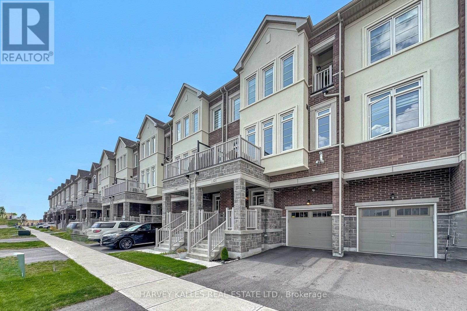 32 MEL IRVING DRIVE - 1