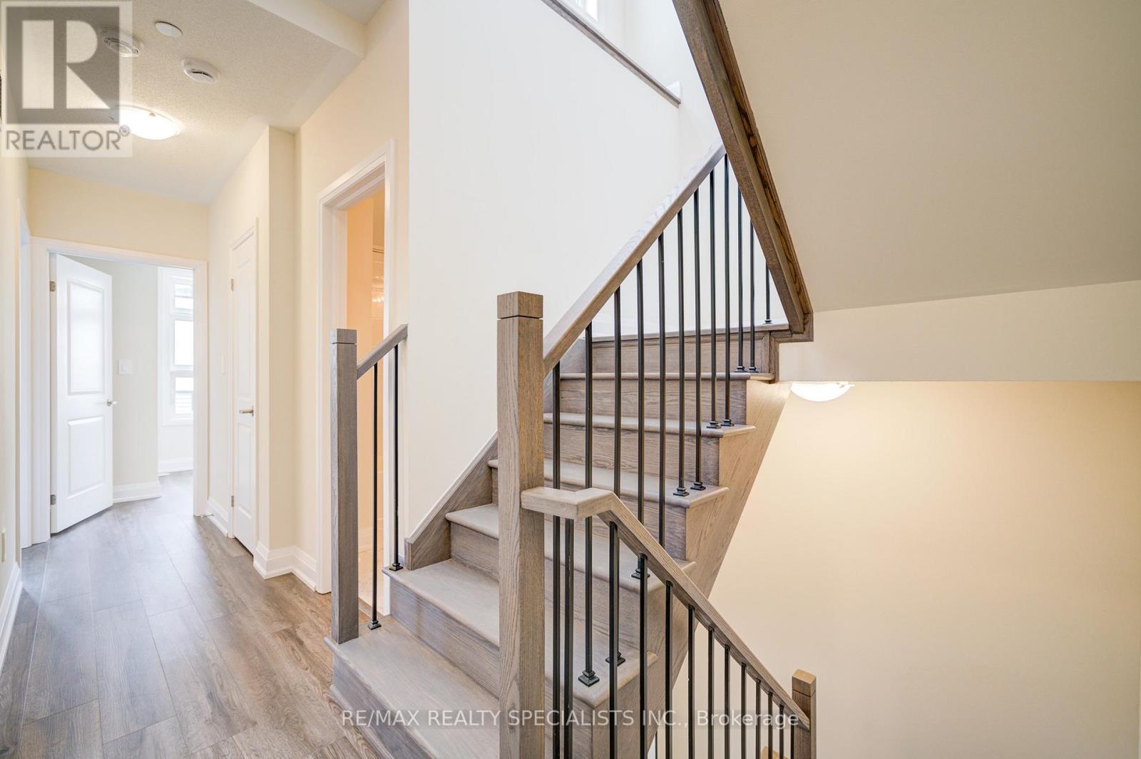 #108 1573 ROSE WAY - 20