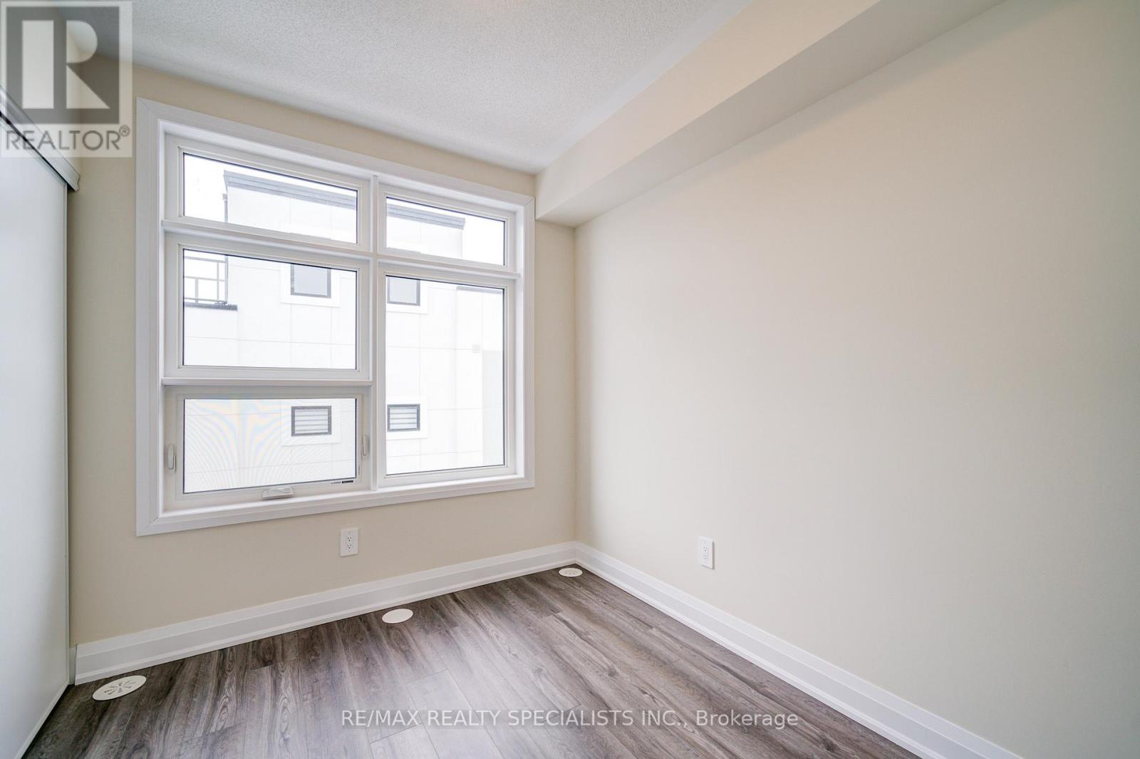 #108 1573 ROSE WAY - 22