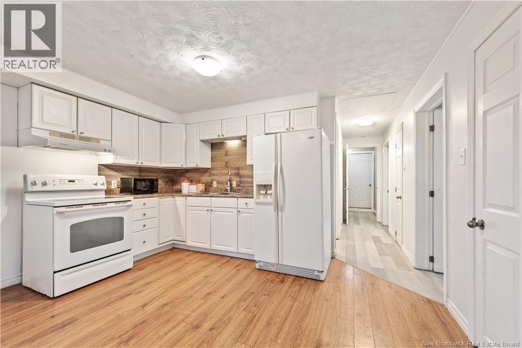 12 Bellerive Road - 19