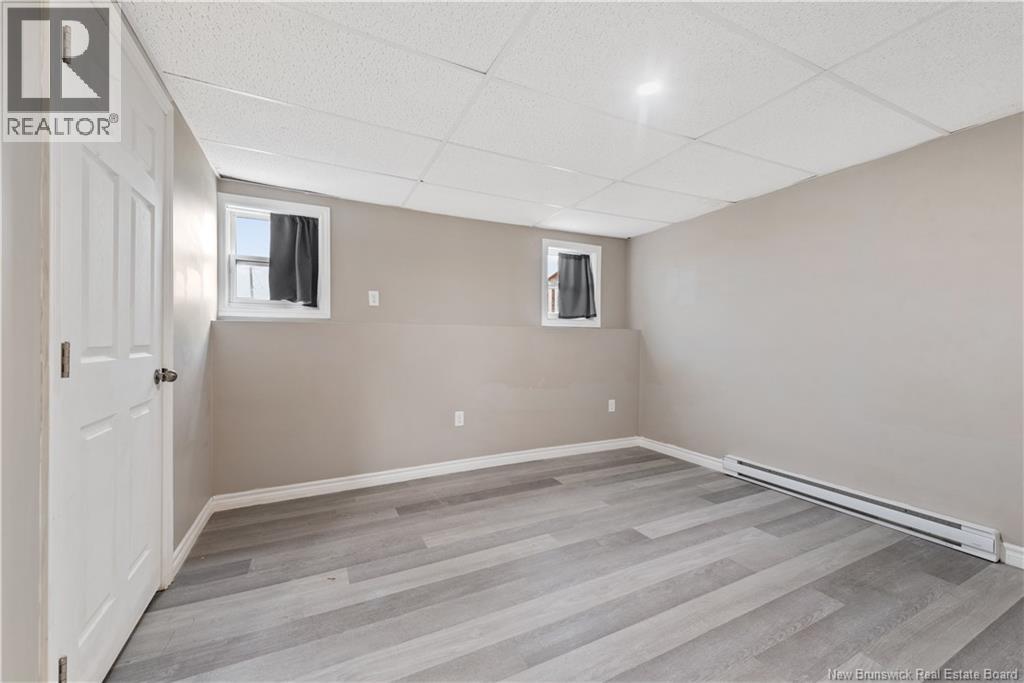 12 Bellerive Road - 22