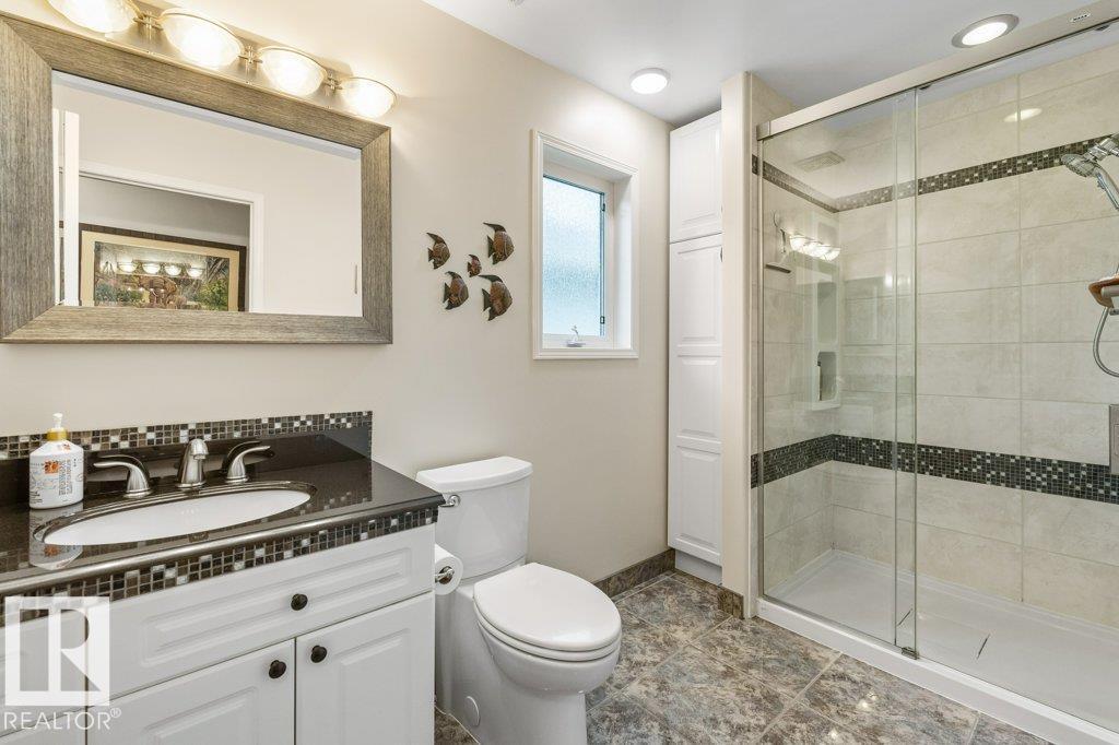 2 ENDERBY CR - Image 31
