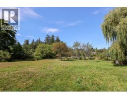 1259 Docliddle Rd, Comox, BC V9M2R4 Photo 17