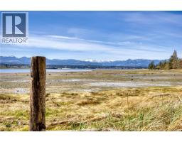 1259 Docliddle Rd, Comox, BC V9M2R4 Photo 7