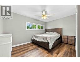 887 Mccaw Street, Sarnia, ON N7V2X4 Photo 17