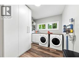 887 Mccaw Street, Sarnia, ON N7V2X4 Photo 14