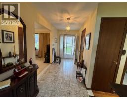 Family room - 1239 Oxford & Lot 13 Oxford Avenue, Kingsville, ON N9Y2S8 Photo 18