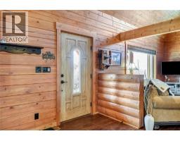 4pc Bathroom - 9371 6 Highway, Coldstream, BC V1B3B5 Photo 11