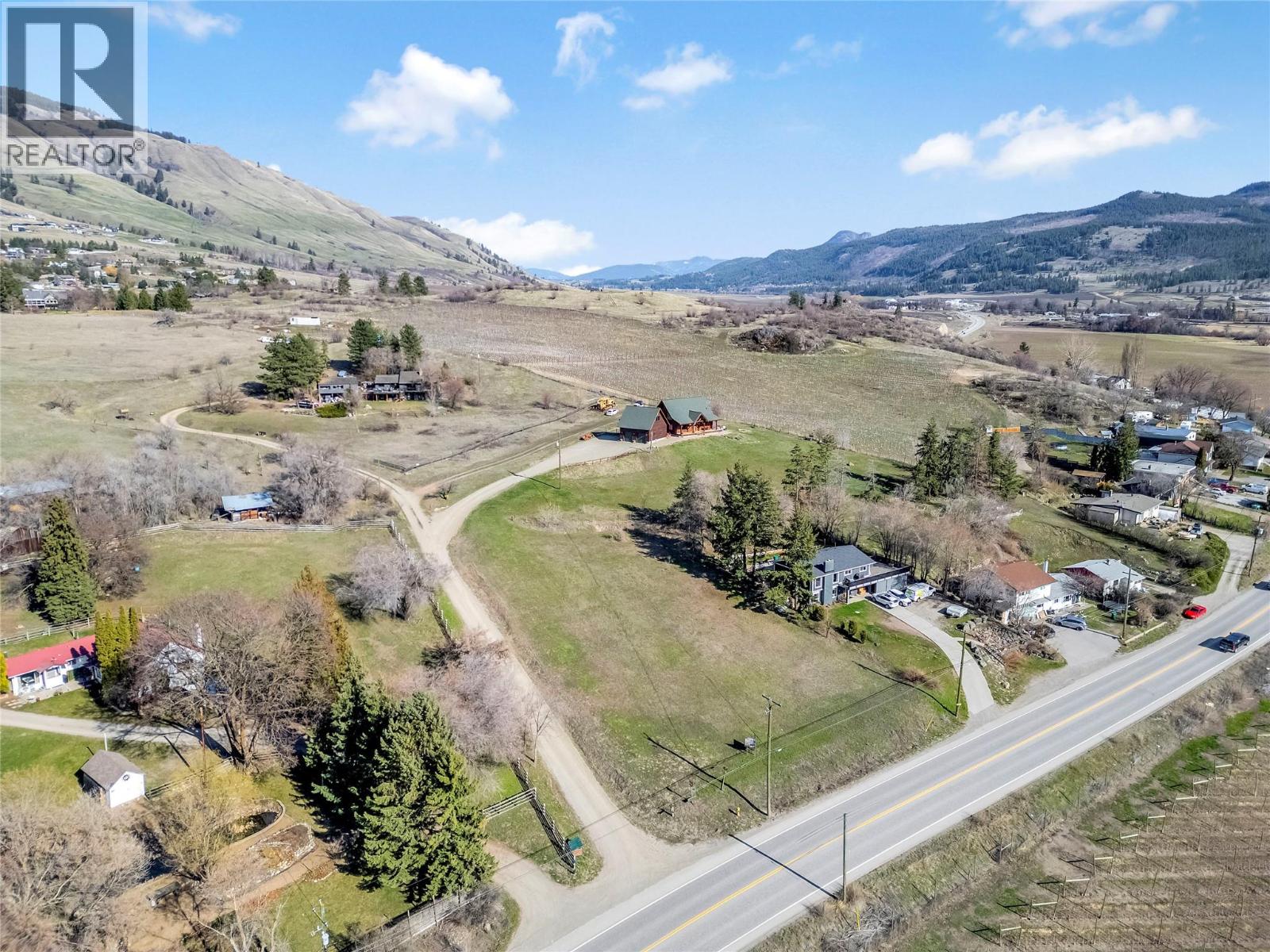 9371 6 Highway - Image 76