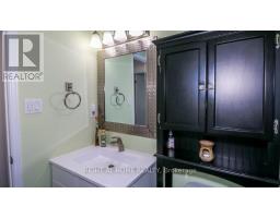 201 - 43 Olive Crescent, Orillia, ON L3V7M8 Photo 32