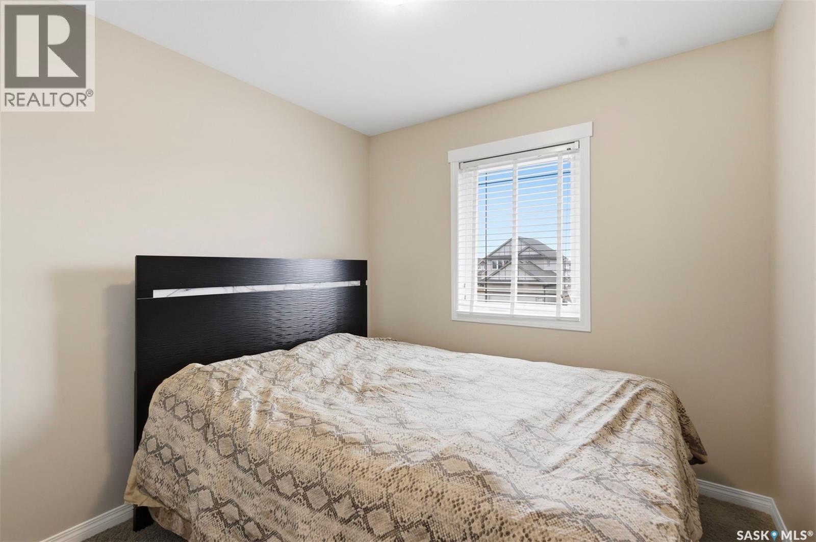 150 Henick CRESCENT - Image 17