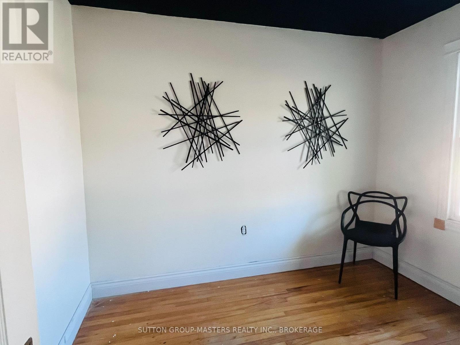 459 NELSON STREET - 23