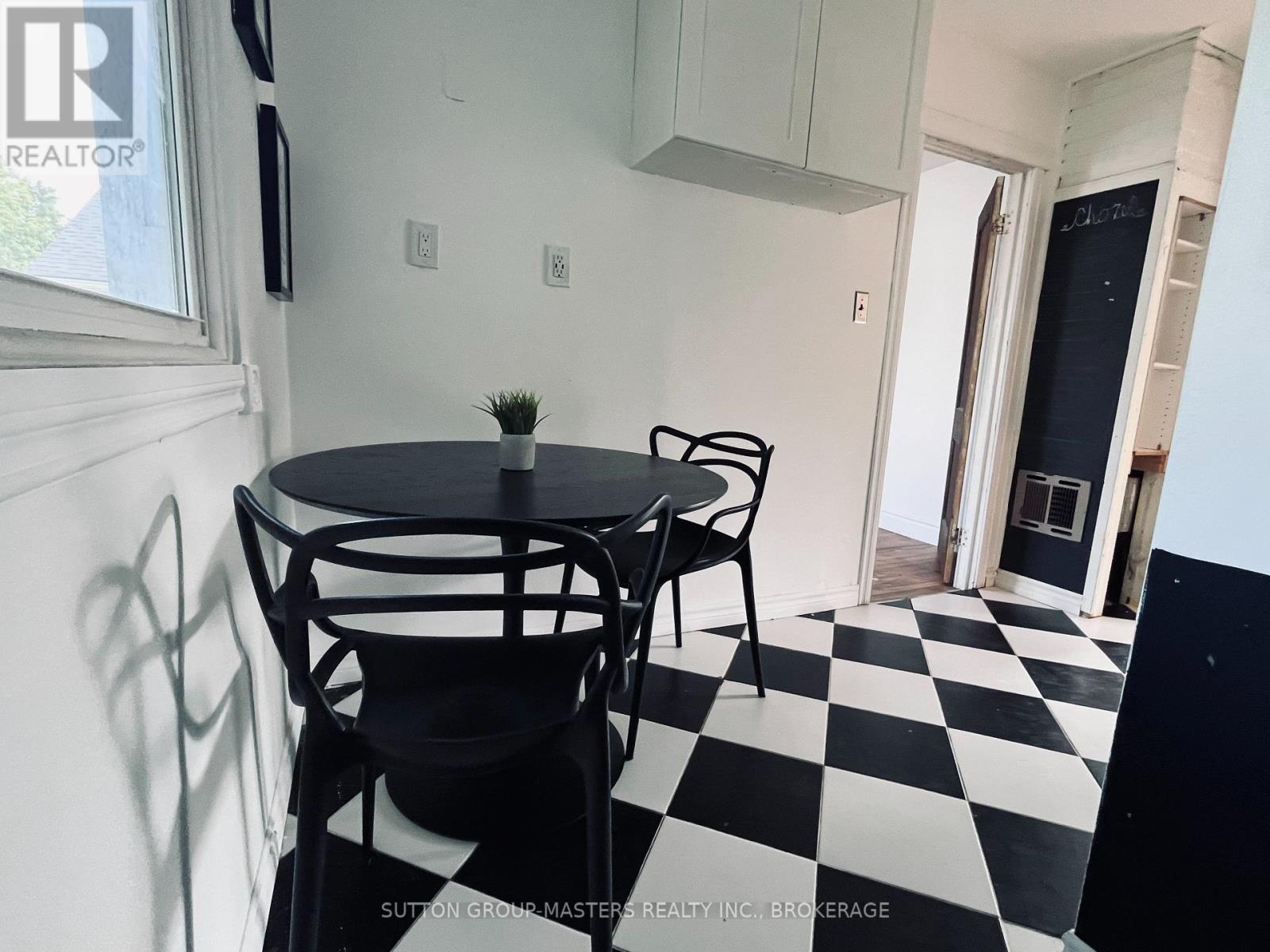 459 NELSON STREET - 28