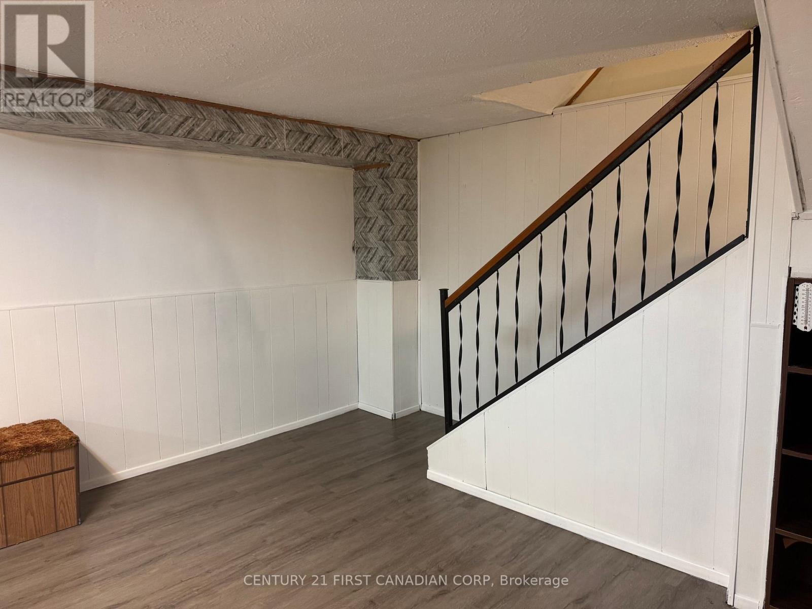 53 ARCHER CRESCENT - Image 28