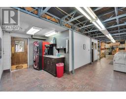 993 Adelaide Street S, London South, ON N6E1R5 Photo 7