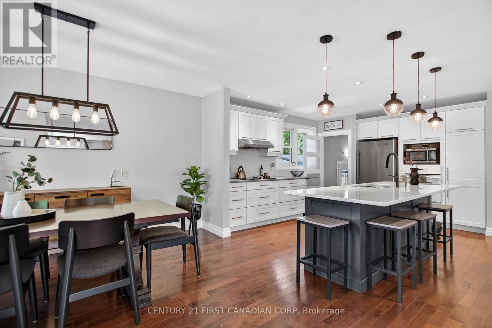 681 BRANT STREET - Image 4