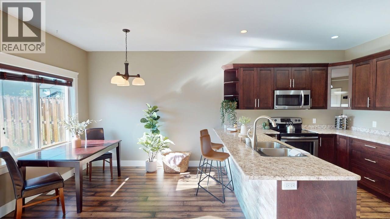 8630 82 STREET - 13