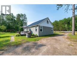 35723 Highway 17 Highway, Laurentian Hills, ON K0J1P0 Photo 35