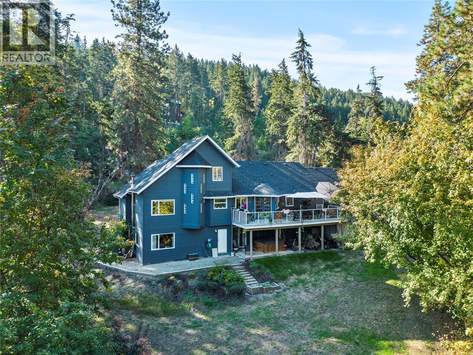 9292 Kokanee Road - 3