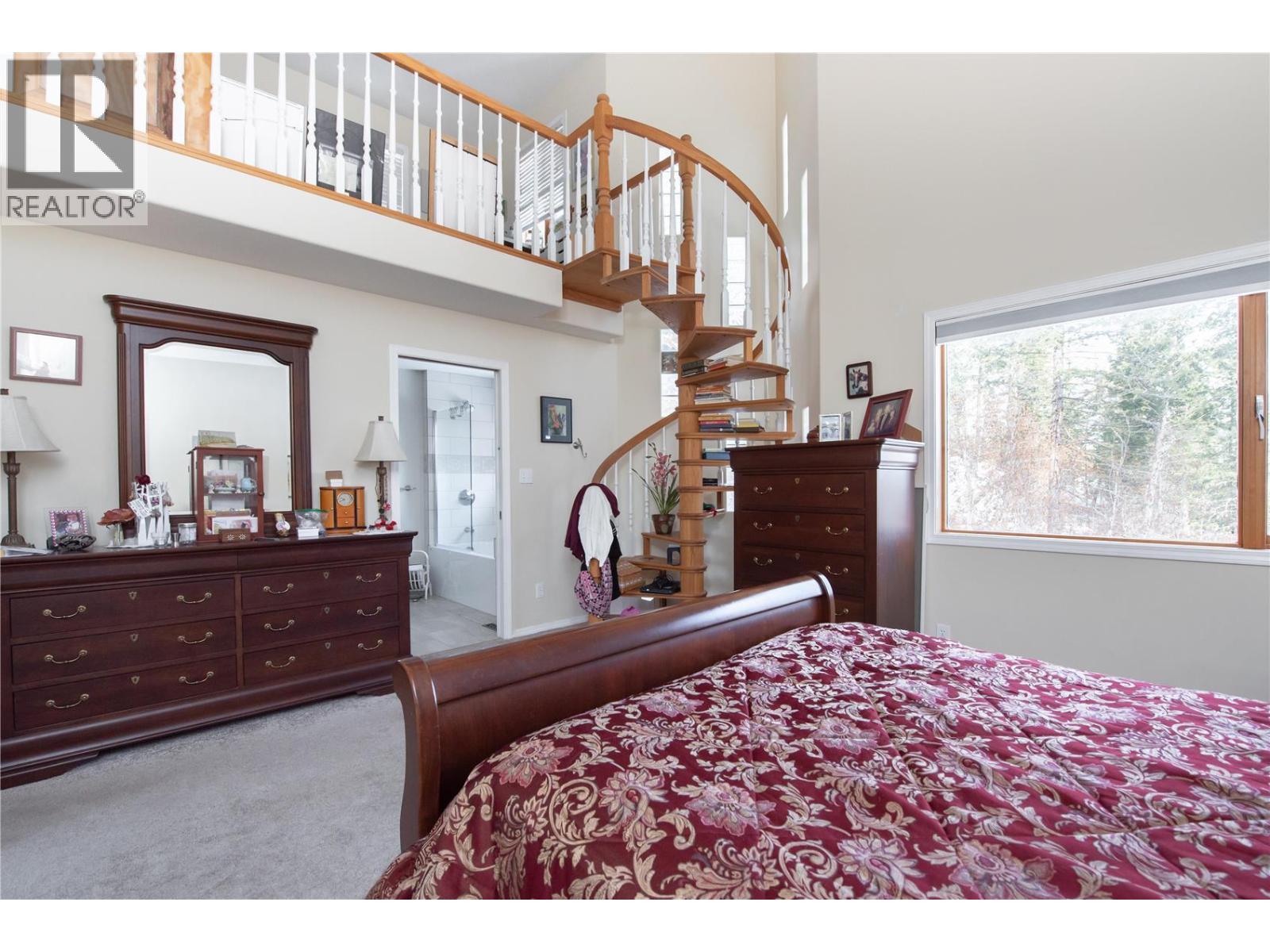 9292 Kokanee Road - 19