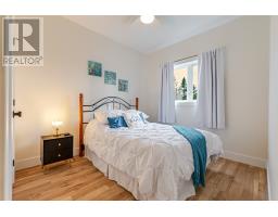 33 Cedar Hill Place thumbnail 18
