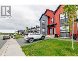 33 Cedar Hill Place thumbnail 3