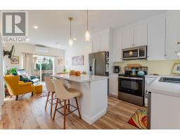 33 Cedar Hill Place thumbnail 4