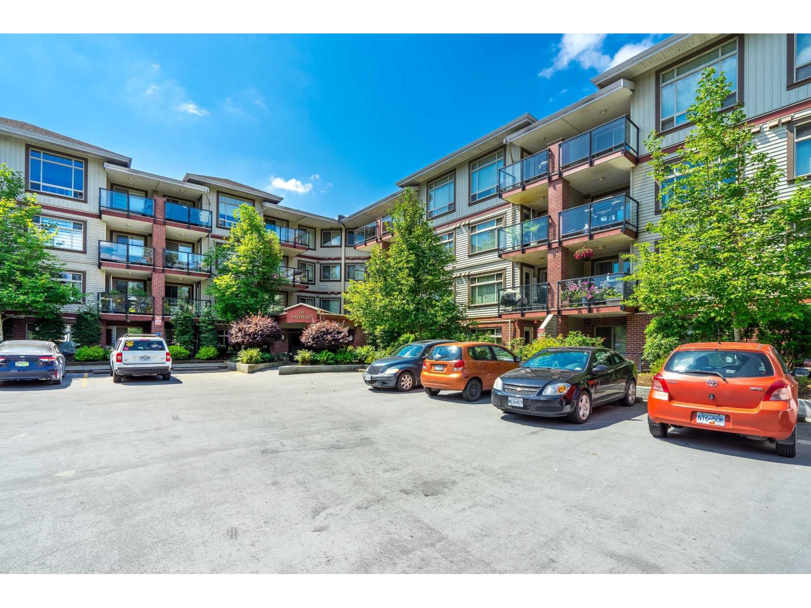 1 Bed, 1 Bath Apartment for Sale in Abbotsford – 229 2233 MCKENZIE ROAD, Abbotsford – MLS# R3152529 - Image 3