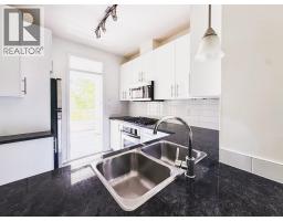 210 3651 Foster Avenue, Vancouver, BC V5R0A2 Photo 7