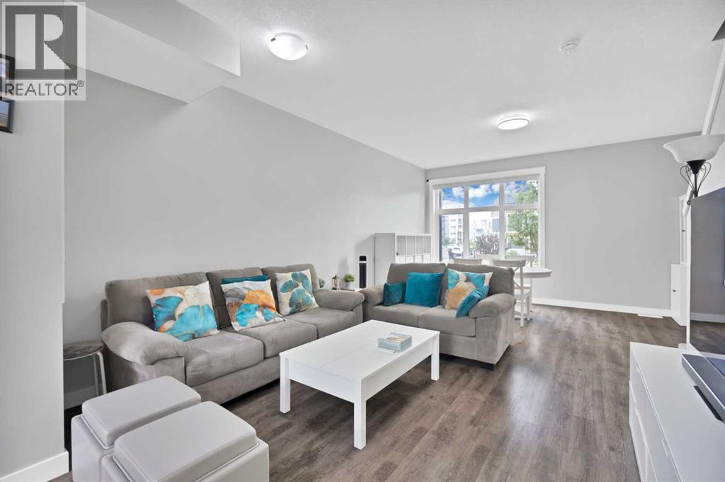 109 Skyview Parade NE - 8