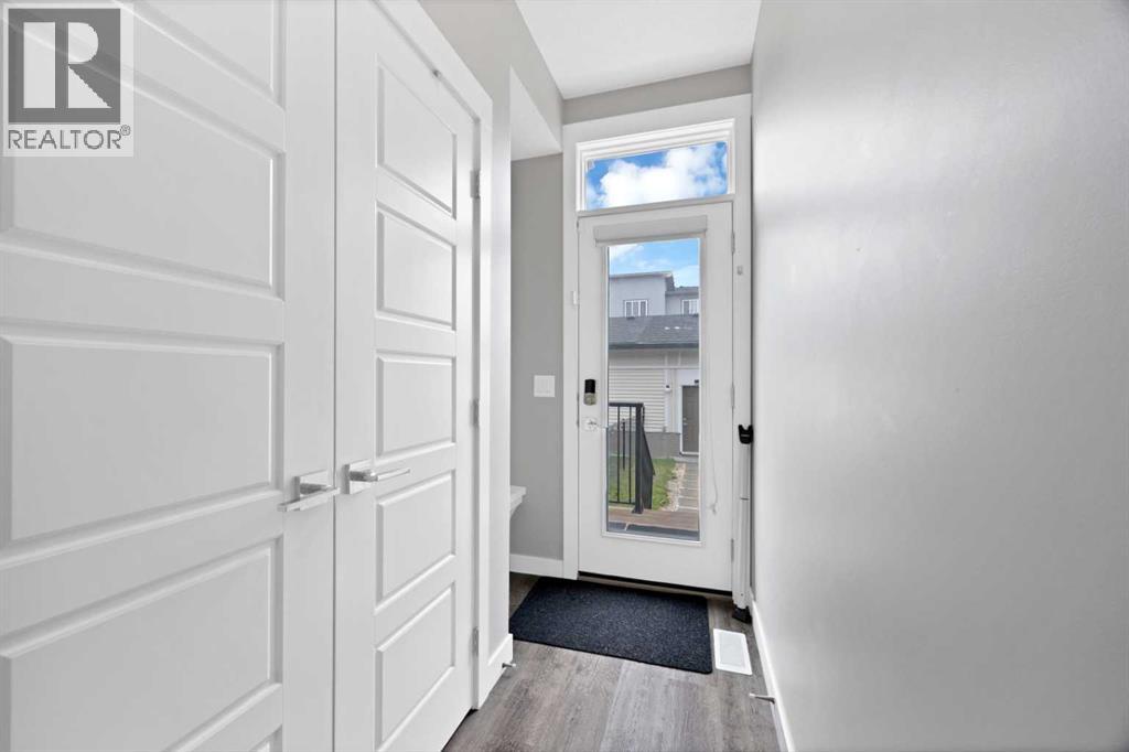 109 Skyview Parade NE - Image 16