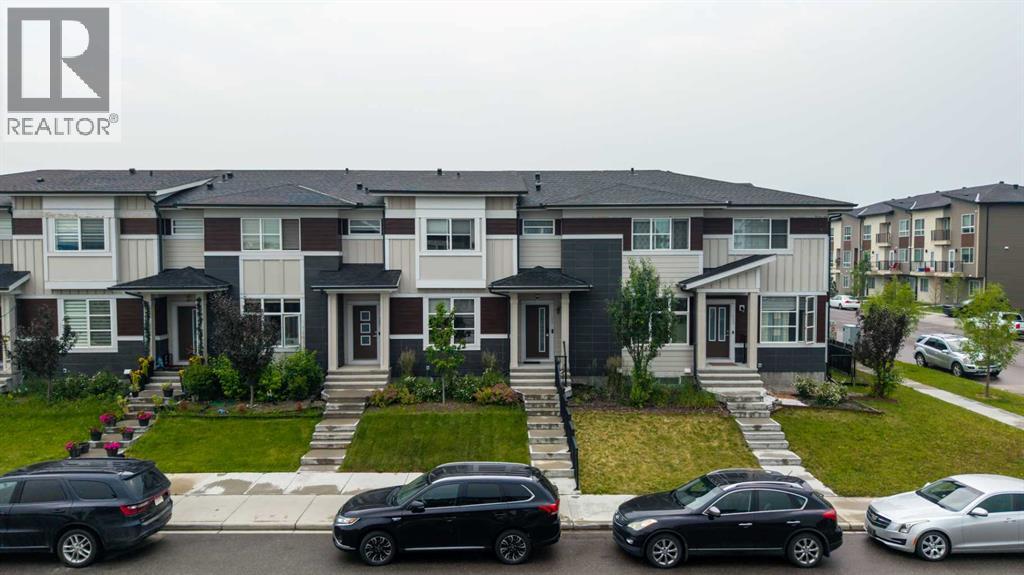 109 Skyview Parade NE - 37