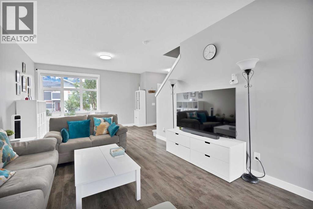 109 Skyview Parade NE - Image 7